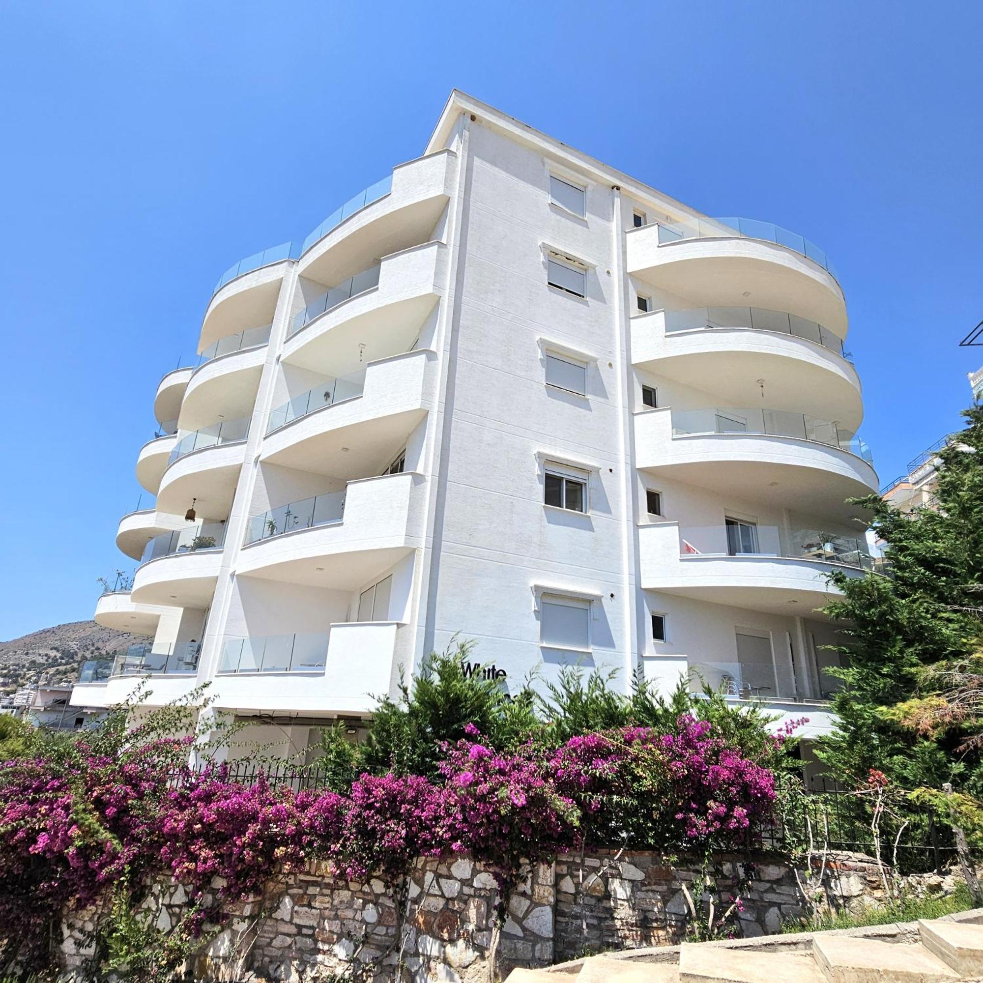 Apartament Vistula Sarande Exterior photo